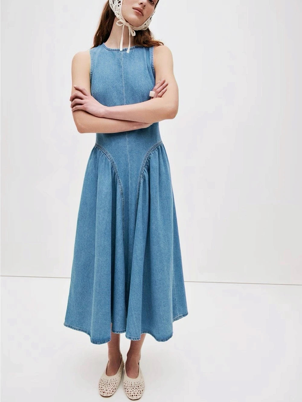 H&M Dropped-Waist Denim Midi Dress Blue Medium Brand New!